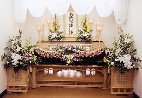 花力白木祭壇一例